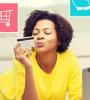 femme carte bancaire shopping