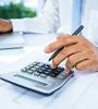 mains calculatrice stylo