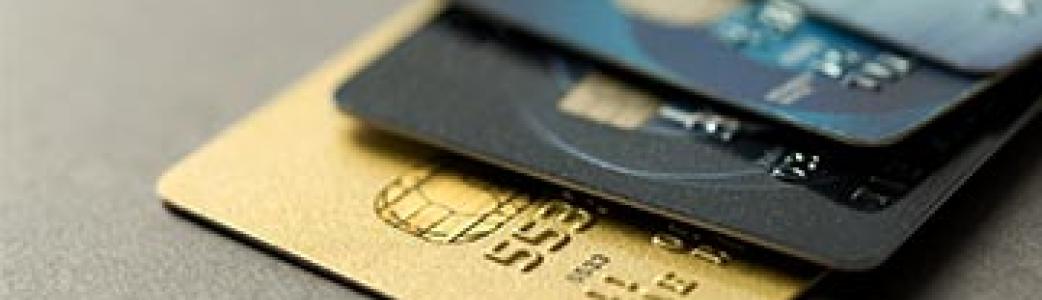 carte associée à un compte de paiement