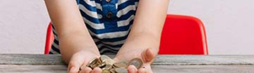 mains enfants pieces