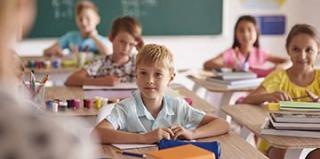 Enfants dans une classe