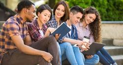 jeunes etudiants-bande-revision